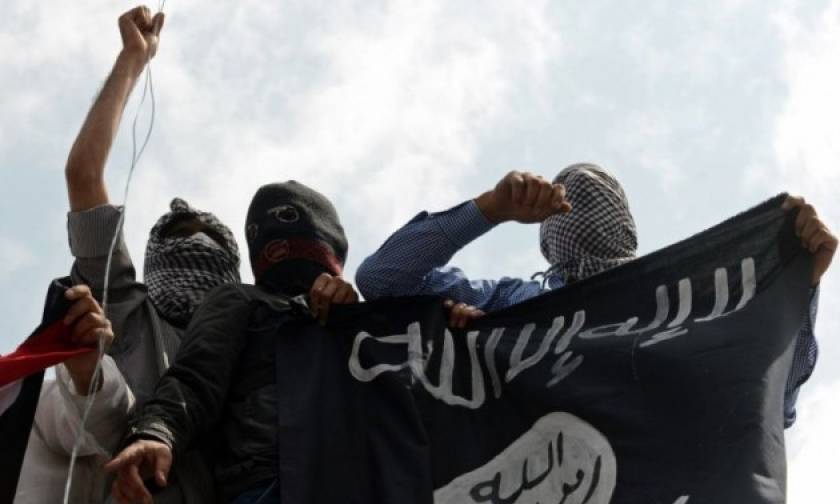 Η Γερμανία εξετάζει την αφαίρεση υπηκοότητας για τους μαχητές του ISIS