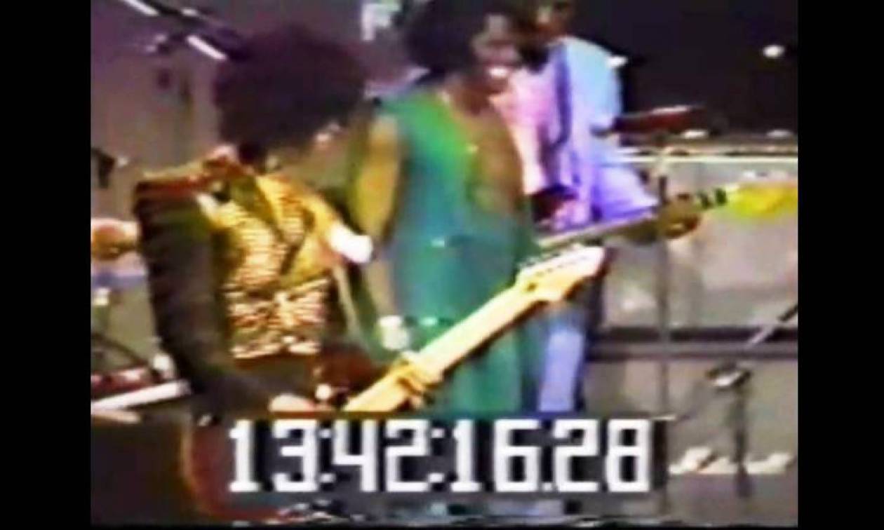 Σπάνιο βίντεο: Όταν ο Prince, o Michael Jackson και ο James Brown μοιράστηκαν την ίδια σκηνή
