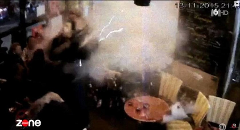 Στη δημοσιότητα βίντεο από τη στιγμή που τζιχαντιστής ανατινάζεται μέσα σε εστιατόριο στο Παρίσι 
