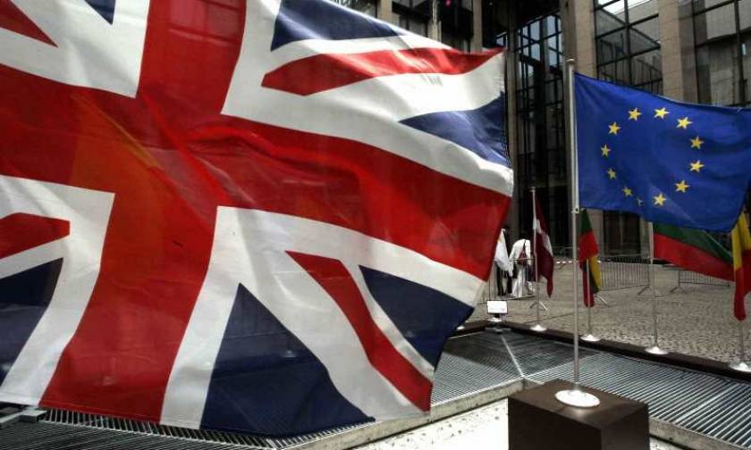 Υπέρ του «Brexit» οι Βρετανοί σύμφωνα με νέα δημοσκόπηση