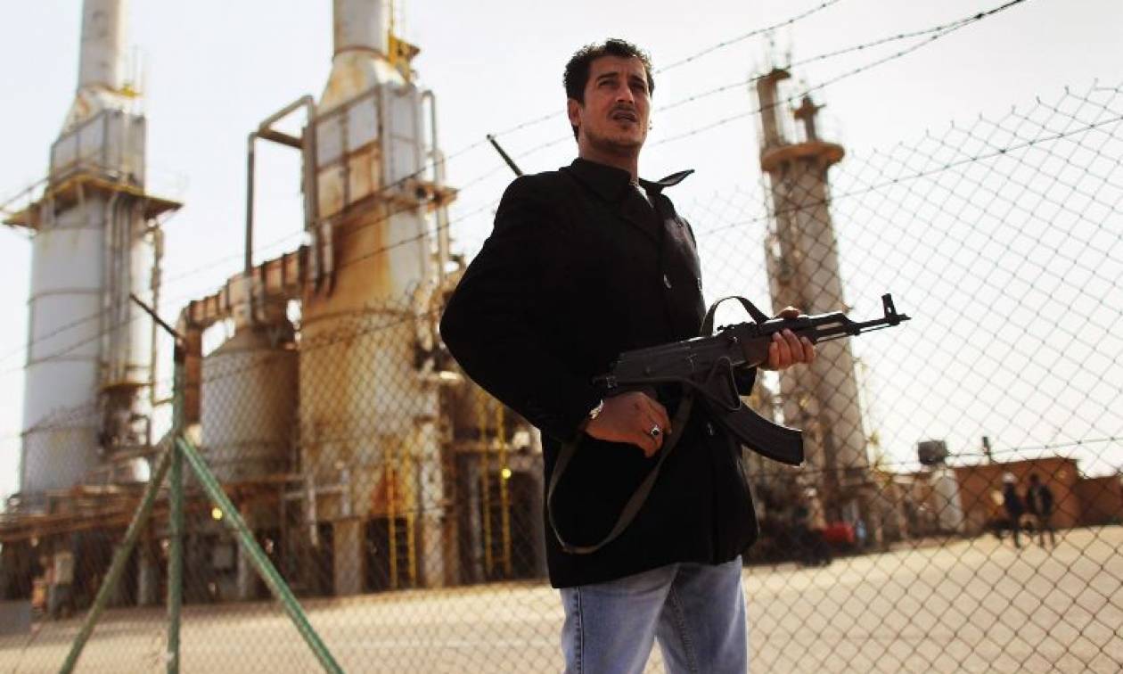 Στην πρώτη εξαγωγή πετρελαίου προχώρησε η κυβέρνηση στα ανατολικά της Λιβύης – Ένταση στη χώρα