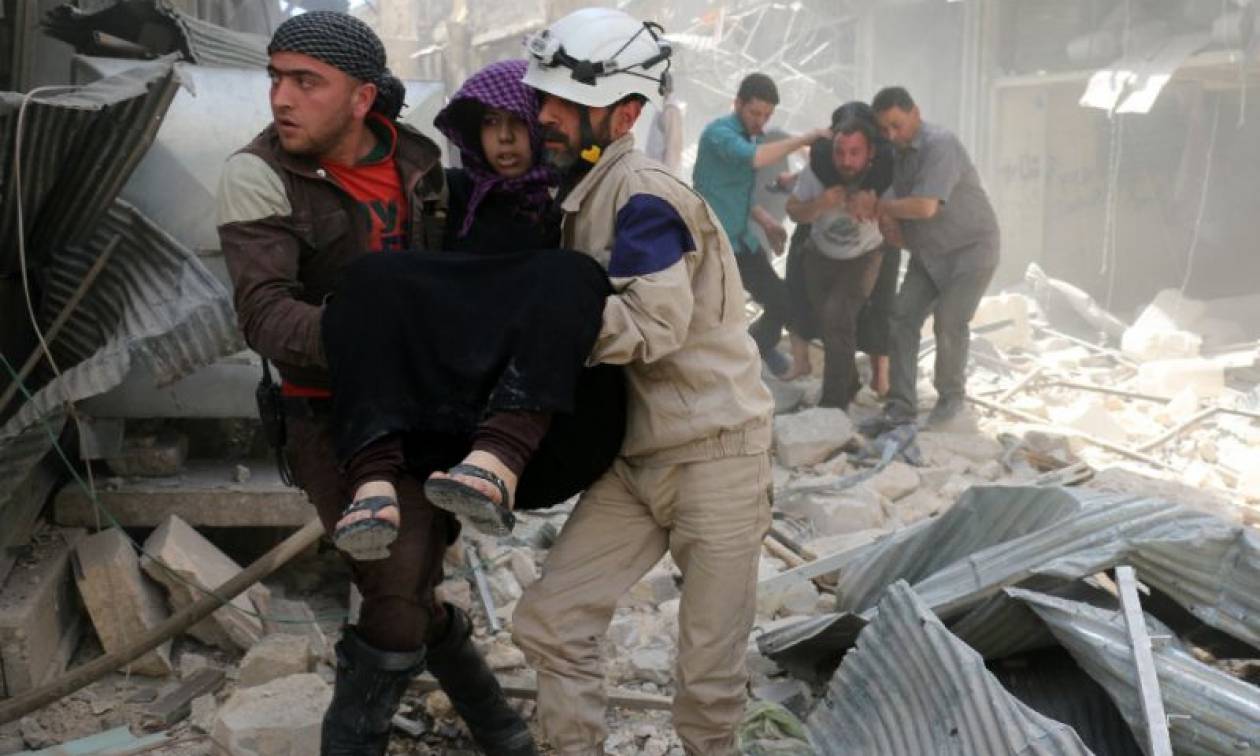 Συρία: Τουλάχιστον 49 νεκροί από βομβαρδισμούς στο Χαλέπι (vids)