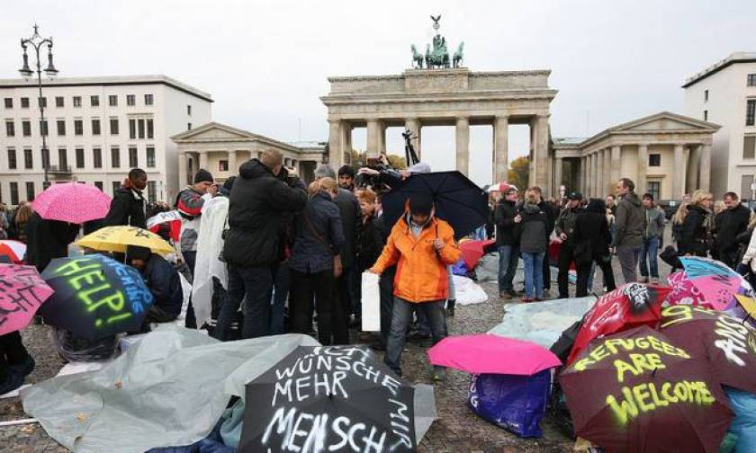 Χιλιάδες νέες θέσεις εργασίας στη Γερμανία λόγω προσφυγικού