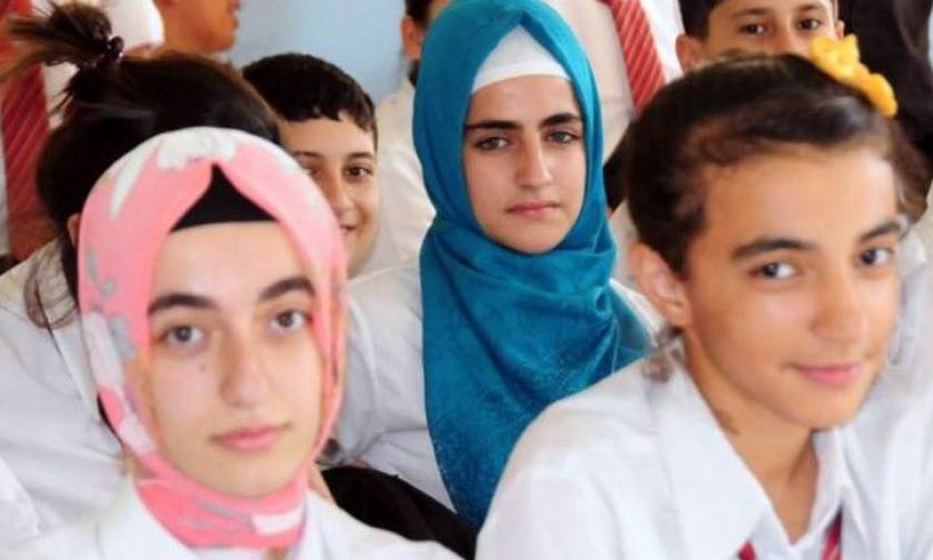 Τουρκία: Προσπαθεί να εντάξει τα προσφυγόπουλα της Συρίας σε τουρκικά σχολεία