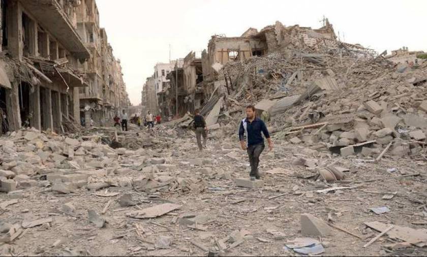 Συρία: «Κόσκινο» από τις βόμβες το Χαλέπι - Εκατοντάδες νεκροί