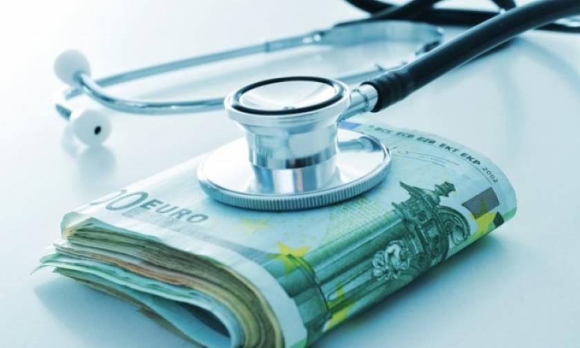 Η αξιολόγηση, οι υψηλές δαπάνες Υγείας και τα 110 εκατ. ευρώ της φαρμακοβιομηχανίας για το clawback