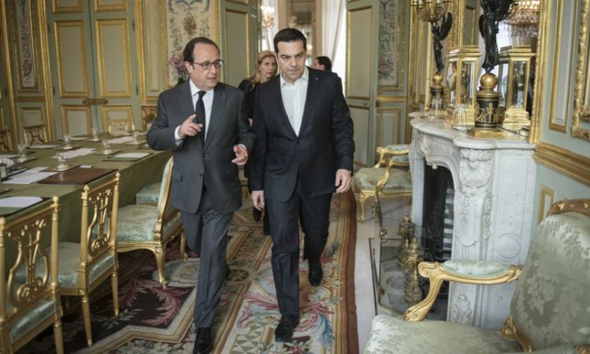 Παρέμβαση Ολάντ στο παρά πέντε: Η Γαλλία επιθυμεί συμφωνία για την Ελλάδα στο Eurogroup