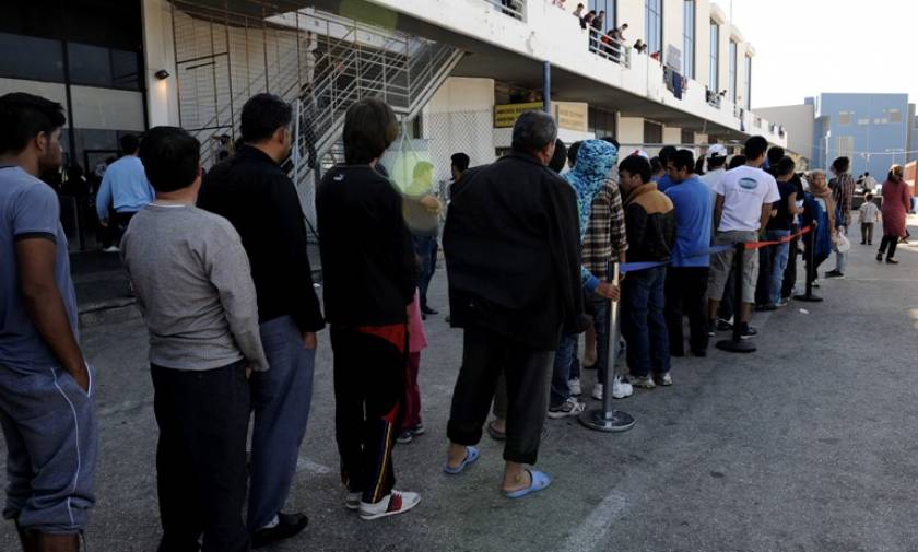 Αντιδήμαρχος Ελληνικού: Το βράδυ βγήκαν όπλα στον καταυλισμό των μεταναστών
