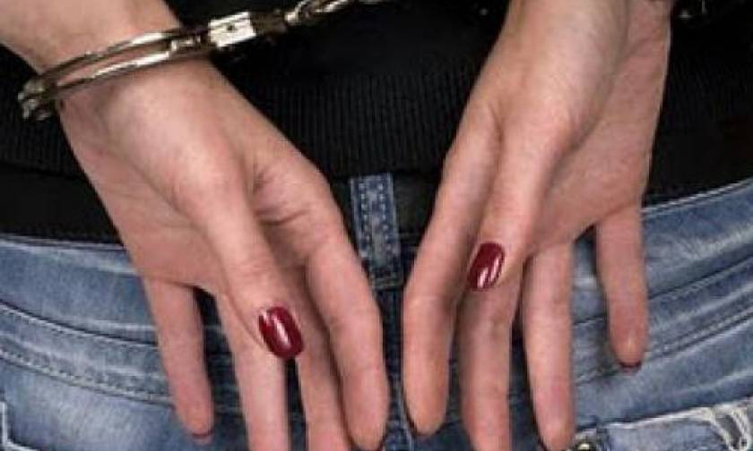 Ελασσόνα: Συνελήφθη 37χρονη για καλλιέργεια κάνναβης
