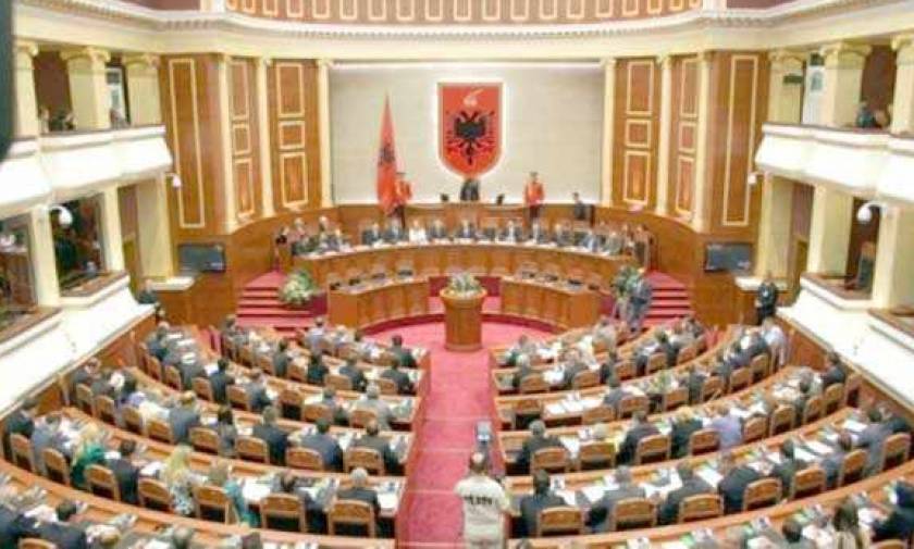 Αλβανία: Πρώην πρόεδροι της Δημοκρατίας ζητούν συνταγματικές και εκλογικές αλλαγές