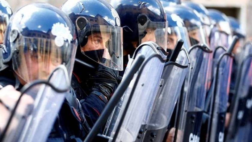 Ιταλία: Σοβαρά επεισόδια μεταξύ διαδηλωτών-αστυνομίας στα σύνορα με την Αυστρία (pics&vid)