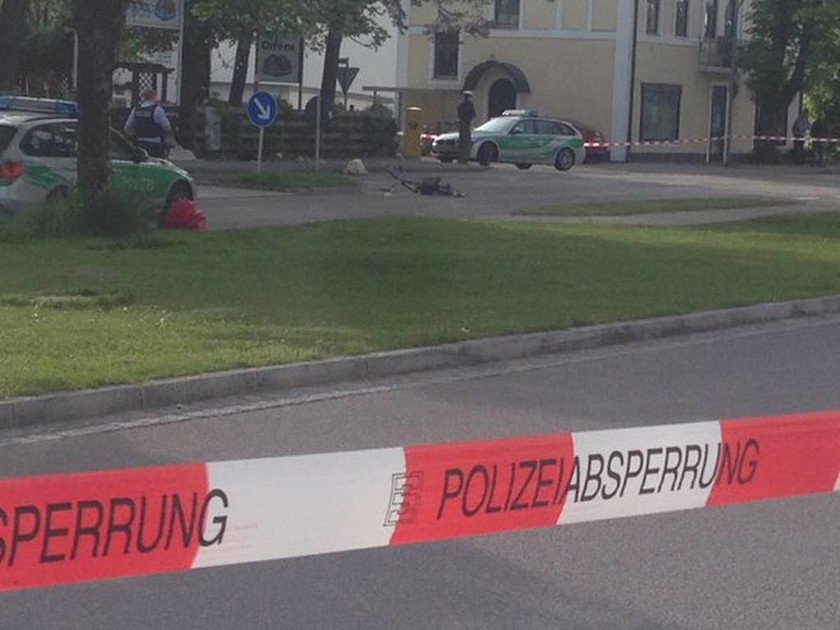 Αιματηρή επίθεση στο Μόναχο – Ένας νεκρός και τρεις τραυματίες (photos)