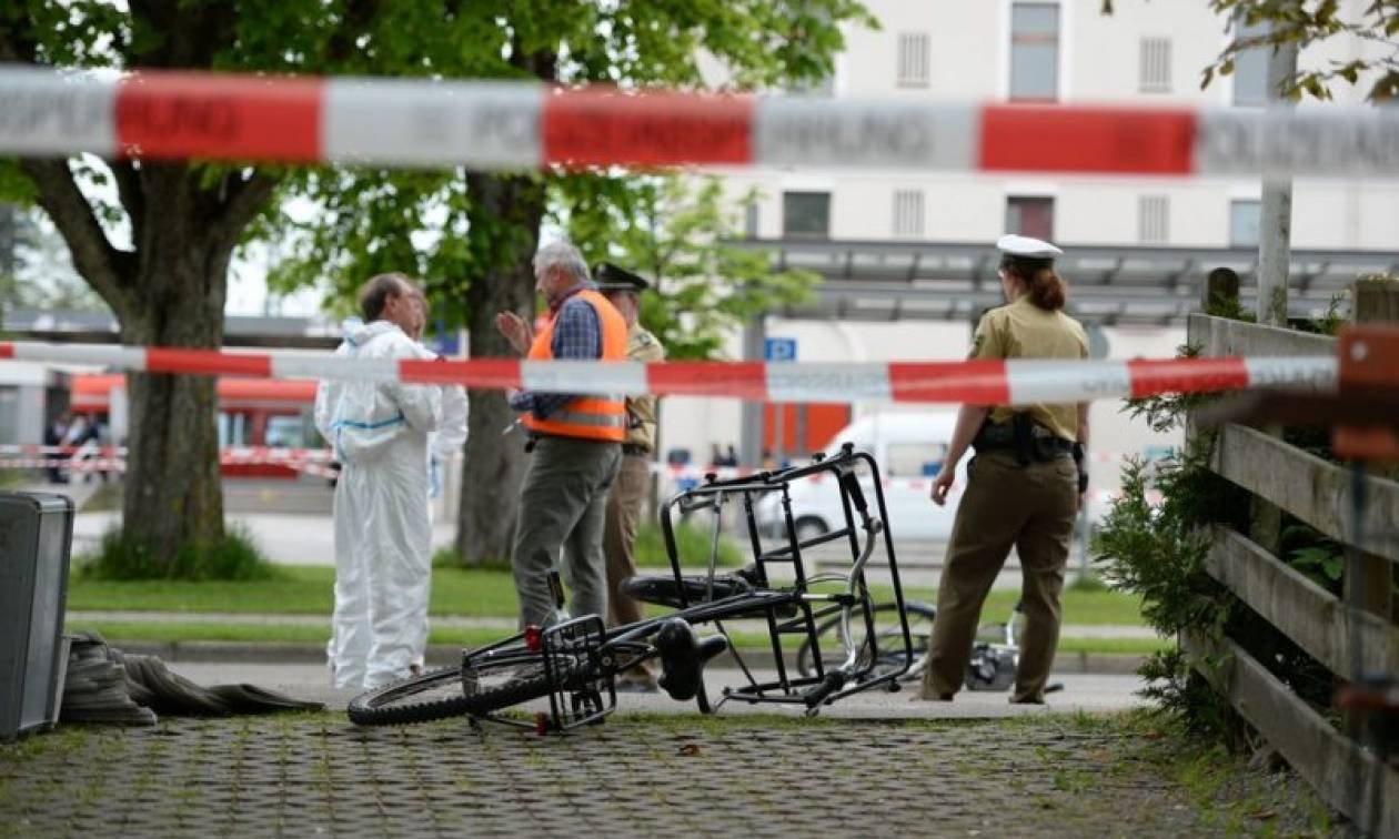 Αιματηρή επίθεση στο Μόναχο: Δεν σχετίζονται με το Ισλάμ τα κίνητρα του δράστη (Pics & Vids)
