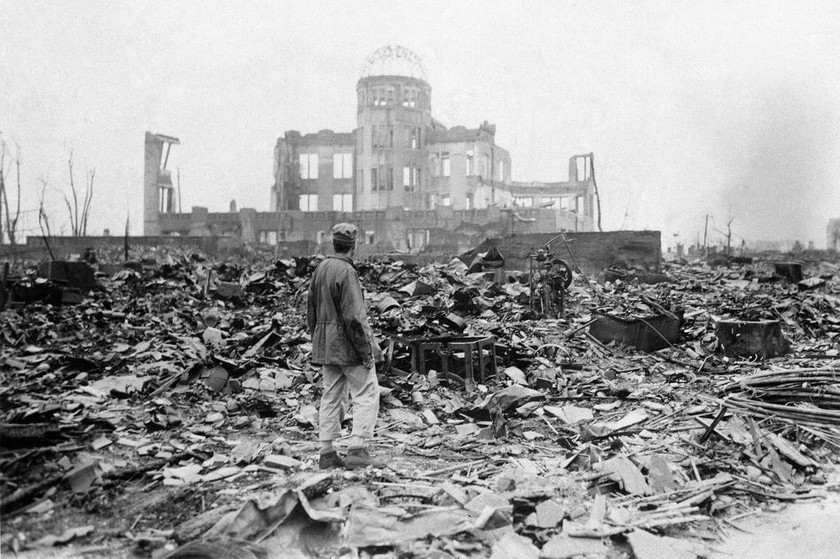 Ιστορική επίσκεψη Ομπάμα στη Χιροσίμα - Δεν θα ζητήσει συγγνώμη για τη ρίψη της ατομικής βόμβας