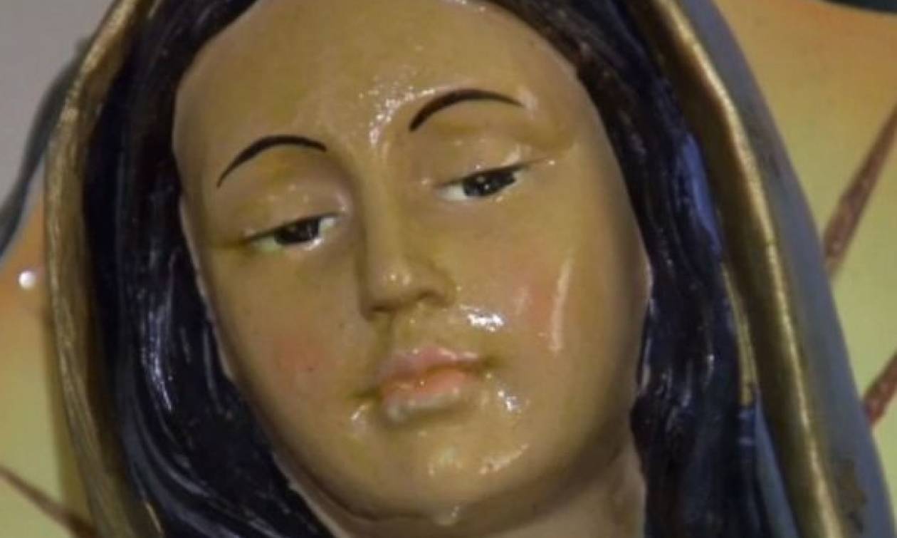 Ανατριχίλα: Της πήρε δώρο άγαλμα της Παναγίας και άρχισε να δακρύζει όταν δολοφονήθηκε! (video)