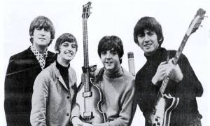Ποιο τραγούδι του Μίκη ερμήνευσαν οι Beatles; (vid)