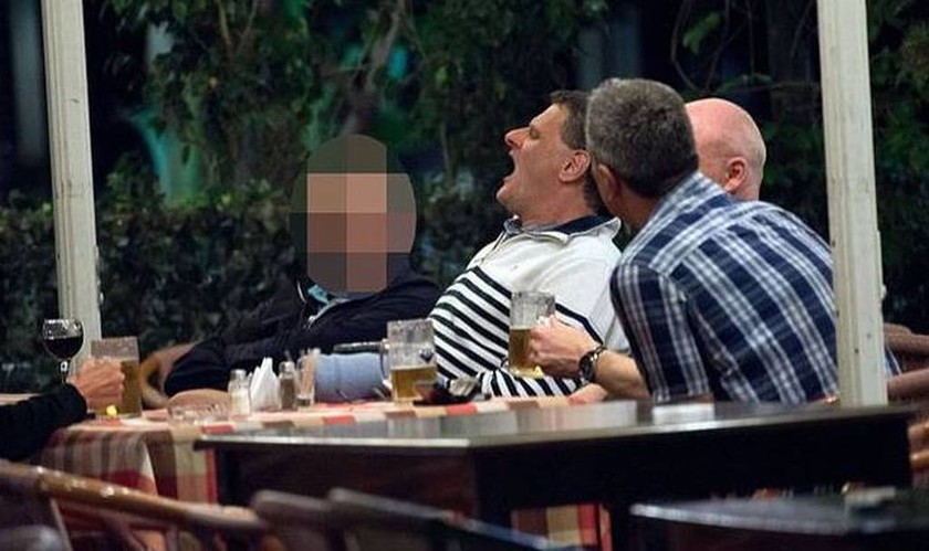 Κως: Βρετανοί αστυνομικοί ψάχνουν τον Μπεν πίνοντας... μπύρες! (pics)