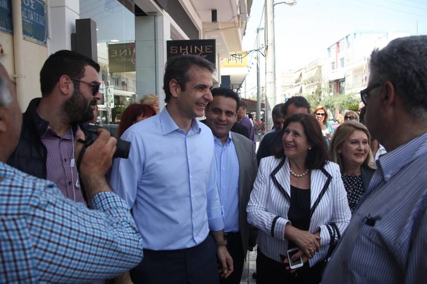 Μητσοτάκης: «Ο ΣΥΡΙΖΑ θα βουλιάξει την οικονομία πιο βαθιά στην ύφεση» 