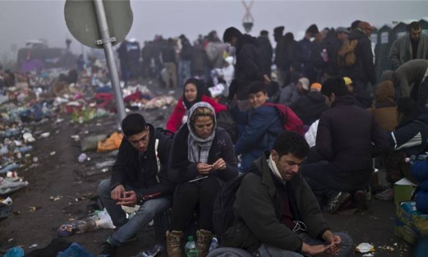 Νομοθετικό «παραθυράκι» εφηύρε η Γερμανία για να ανακόψει τις προσφυγικές ροές