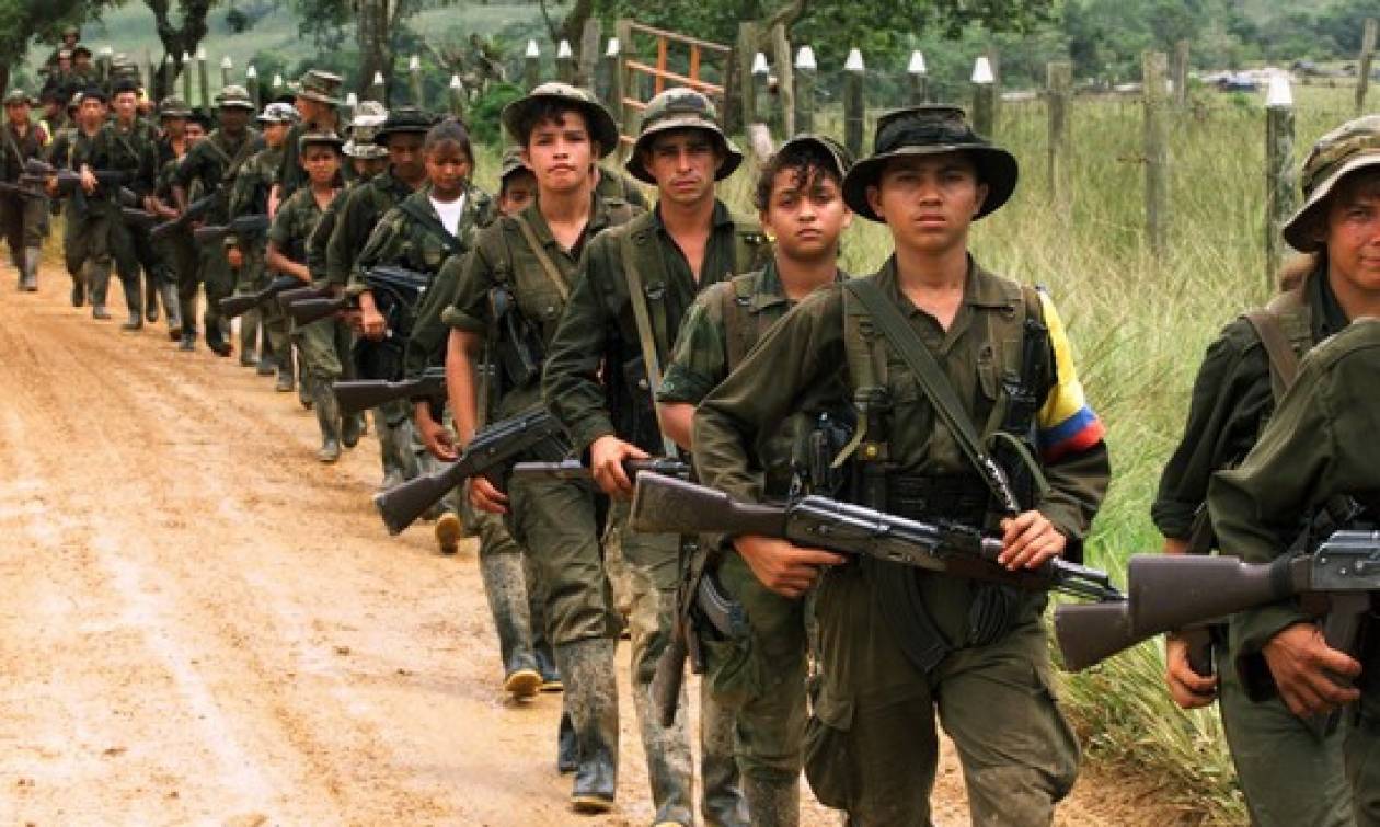 Κολομβία - Σοκ: Σχεδόν 12.000 ανήλικοι στρατολογήθηκαν στους αντάρτες του FARC μέσα σε 40 χρόνια