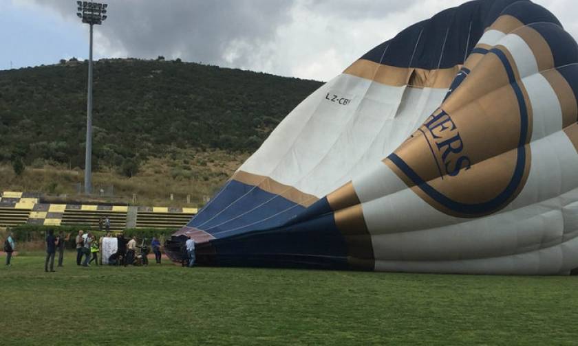 Στα σύννεφα ο Ηλίας Ψινάκης: Με αερόστατο στη Θεσσαλονίκη