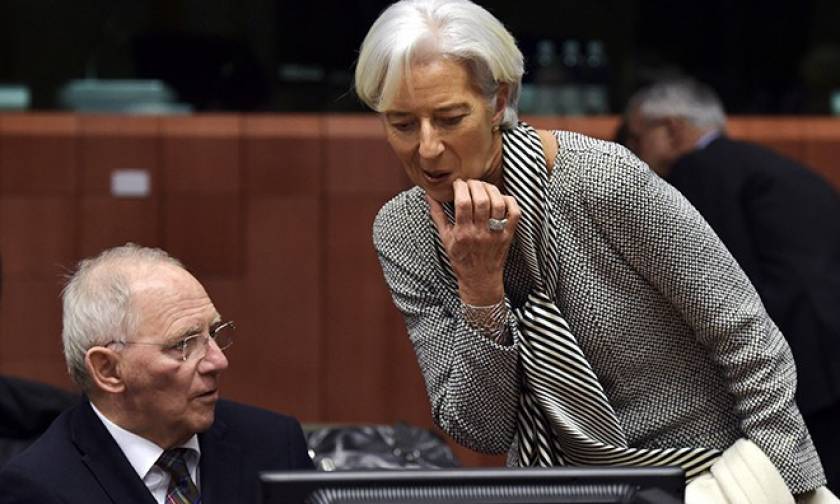 Reuters: Το ΔΝΤ δεν θα δεχθεί αόριστες υποσχέσεις για το ελληνικό χρέος