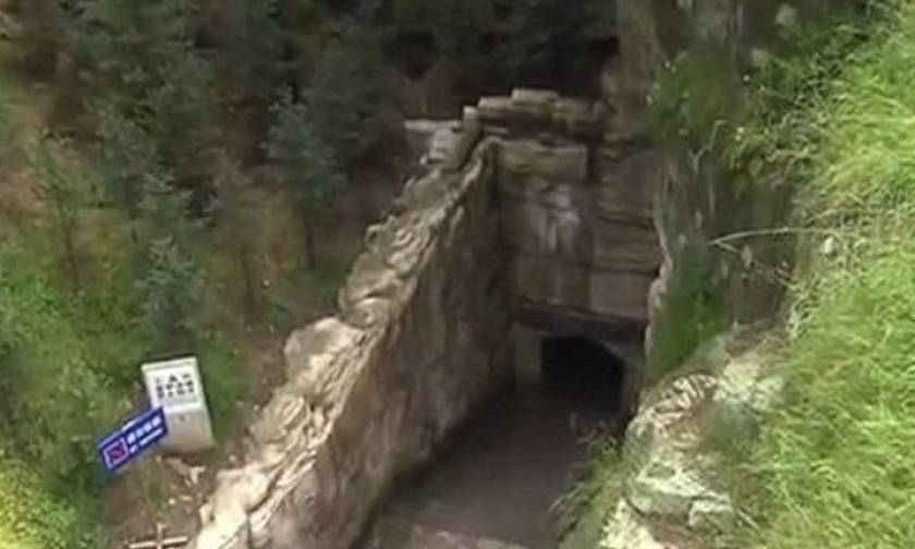 Κίνα: Δεν φαντάζεστε τι υπάρχει κρυμμένο μέσα σε αυτό το σπήλαιο! (photos)