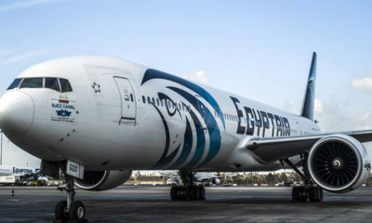 EgyptAir: «Πύραυλος ή βόμβα πίσω από τη συντριβή του αεροσκάφους»