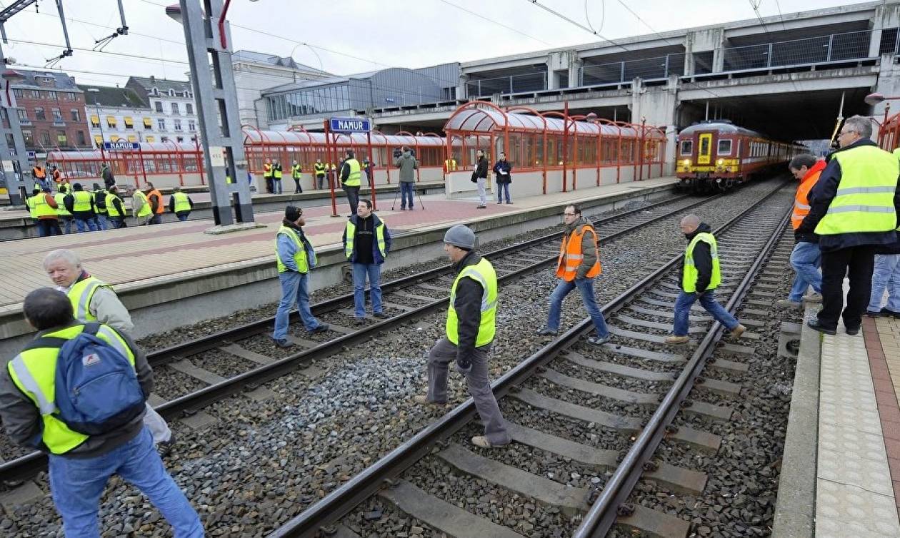 Βέλγιο: Παρέλυσε η Βαλονία από την απεργία των εργαζομένων στα τρένα
