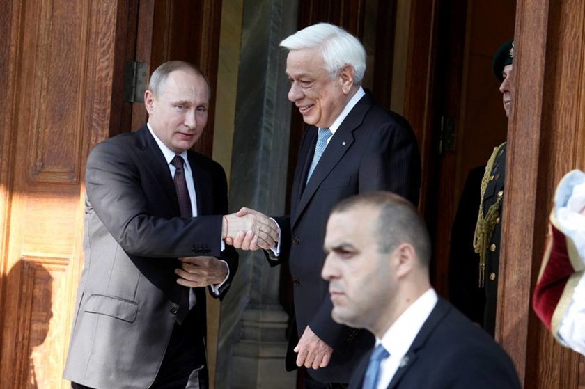 Πούτιν σε Παυλόπουλο: Έχουμε βαθιές σχέσεις με την Ελλάδα (pics+vid)