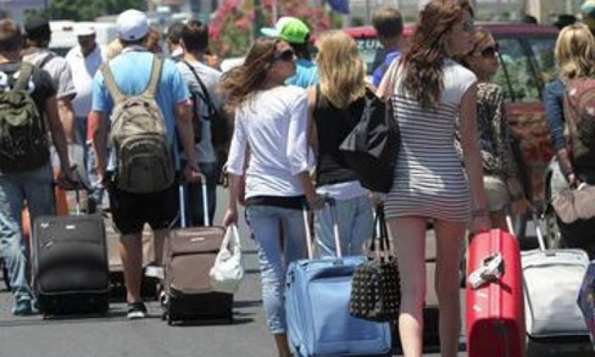 Greek News: «Φέτος το καλοκαίρι πάμε Ελλάδα»