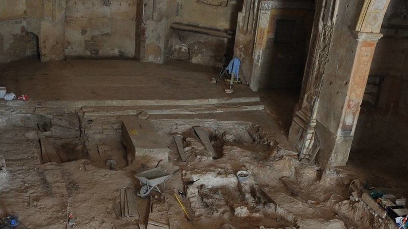 Έκπληκτοι αρχαιολόγοι ανακάλυψαν μούμια του «Βαν Γκογκ» σε ισπανική εκκλησία (Pics & Vid)