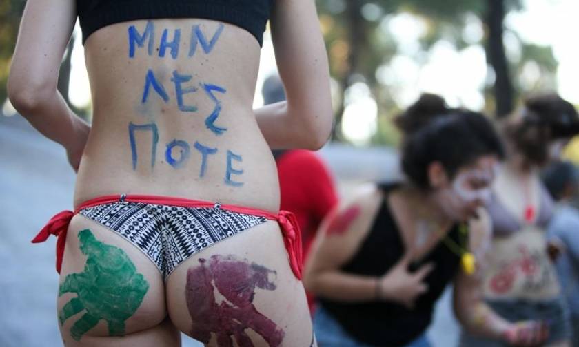 Βγήκαν γυμνοί στους δρόμους της Θεσσαλονίκης! (pics)