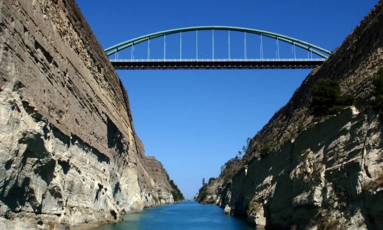 Κόρινθος: Βουτιά στο κενό για 43χρονη από την γέφυρα του Ισθμού