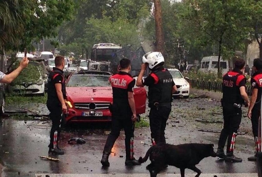 Έκτακτο: Ισχυρή έκρηξη στο κέντρο της Κωνσταντινούπολης
