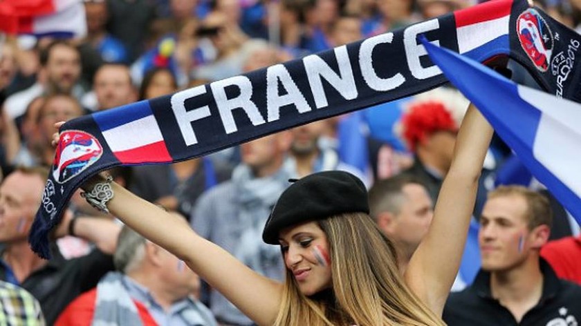 Euro 2016: Το ξύλο, η υπόθεση βιασμού και η… γκολάρα (photos+video)