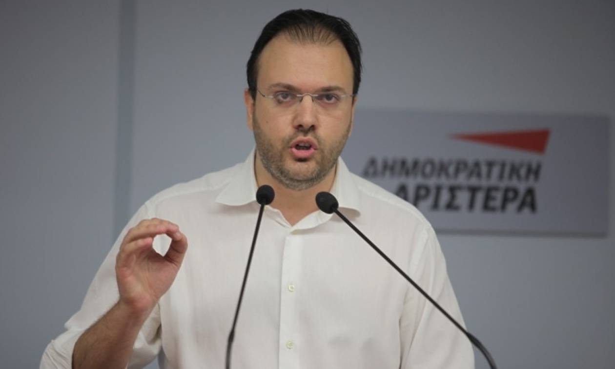 Κυβέρνηση ευρείας κοινωνικής συνεννόησης ζητά ο Θεοχαρόπουλος