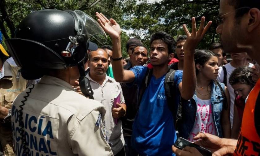 Βενεζουέλα: 400 συλλήψεις μετά τις ταραχές και το πλιάτσικο σε τρόφιμα (Vid)