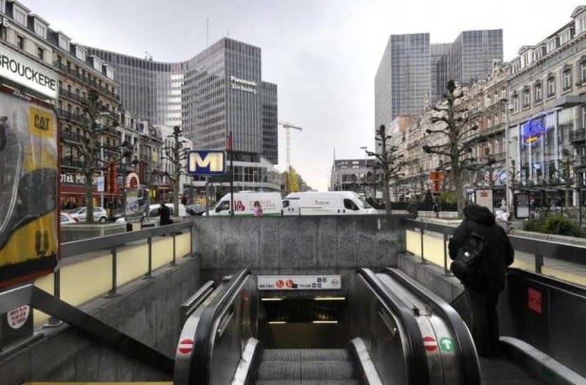 Εκκενώθηκαν σταθμοί του Μετρό στις Βρυξέλλες (pics)