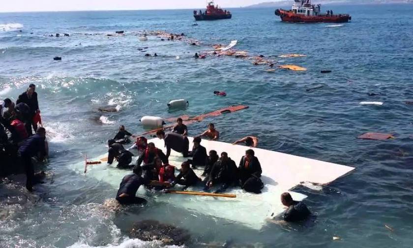Χωρίς τέλος το δράμα των προσφύγων: Δέκα γυναίκες νεκρές σε νέο ναυάγιο