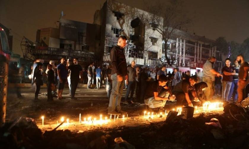 Ιράκ: Αυξάνεται διαρκώς ο αριθμός των νεκρών μετά τη φονικότερη επίθεση του ISIS στη Βαγδάτη (Vid)