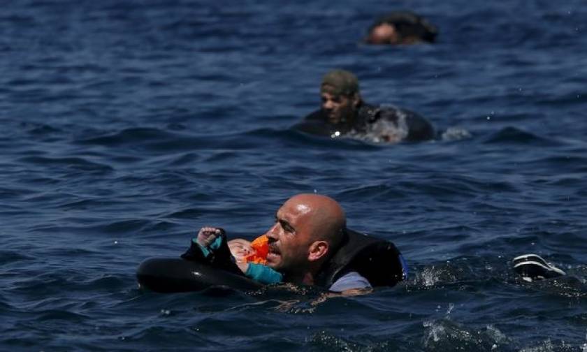 One dead girl after boat capsizes off Mytilene