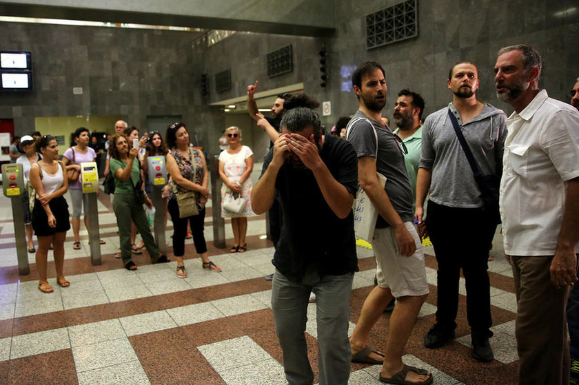 Γιατί έμειναν άφωνοι όσοι πήγαν στο μετρό του Συντάγματος σήμερα - Δείτε τι έγινε (Photos)