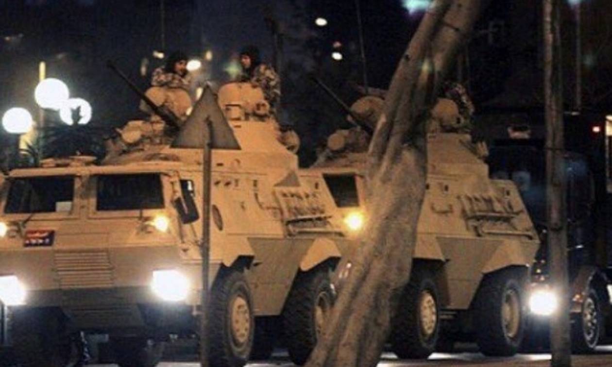 Πραξικόπημα Τουρκία: Υπουργός  καλεί τους στρατιώτες να παρακούσουν τις διαταγές των πραξικοπηματιών