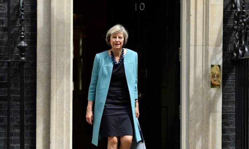 Τερέζα Μέι: Ξεκινά την πρώτη ευρωπαϊκή περιοδεία της η Βρετανίδα πρωθυπουργός