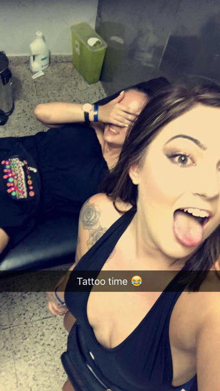  Μέθυσε και έκανε ένα τατουάζ για το οποίο θα μετανιώνει σε όλη της τη ζωή! (photos)