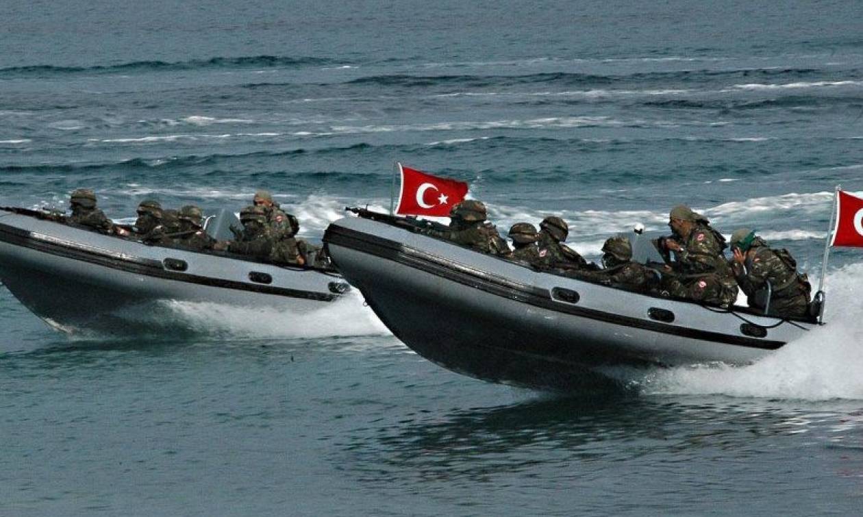 Θρίλερ στο Αιγαίο: Άφαντοι παραμένουν οι Τούρκοι κομάντος που «ταξιδεύουν» με φουσκωτά