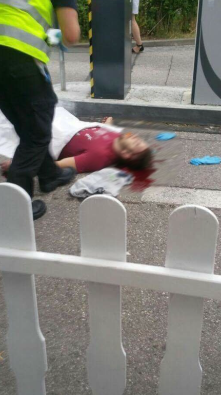 Επίθεση Μόναχο: Συγκλονιστική φωτογραφία με πυροβολημένο άνδρα
