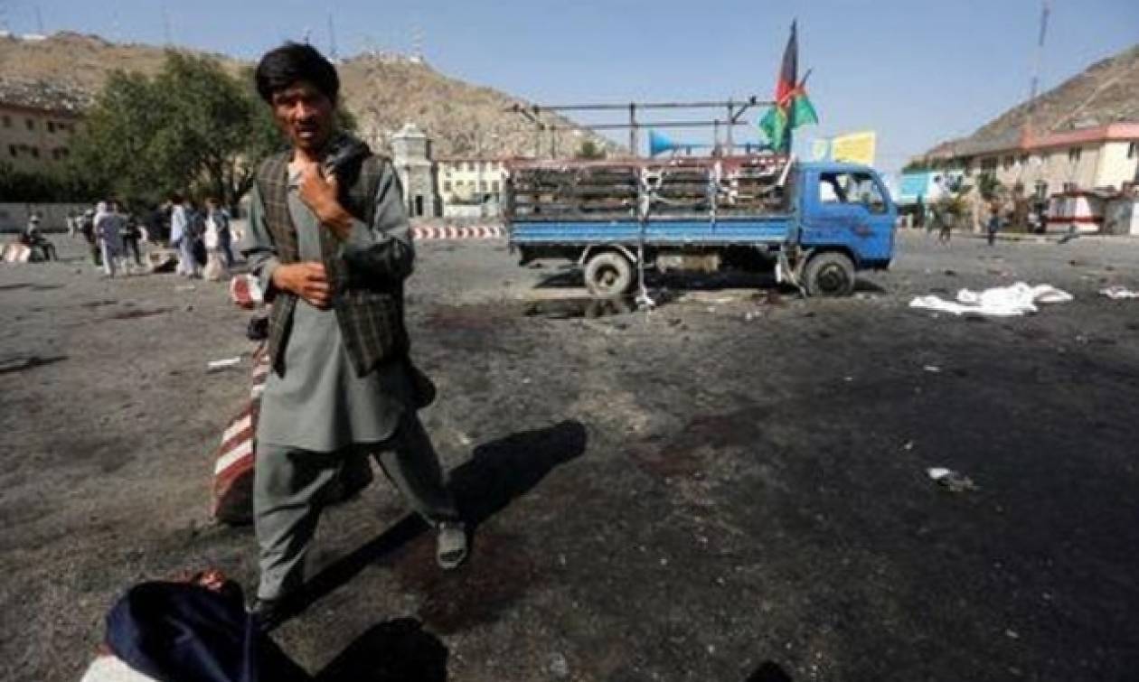 ΗΠΑ: Το Στέιτ Ντιπάρτμεντ καταδικάζει την επίθεση στην Καμπούλ - Στους 80 οι νεκροί