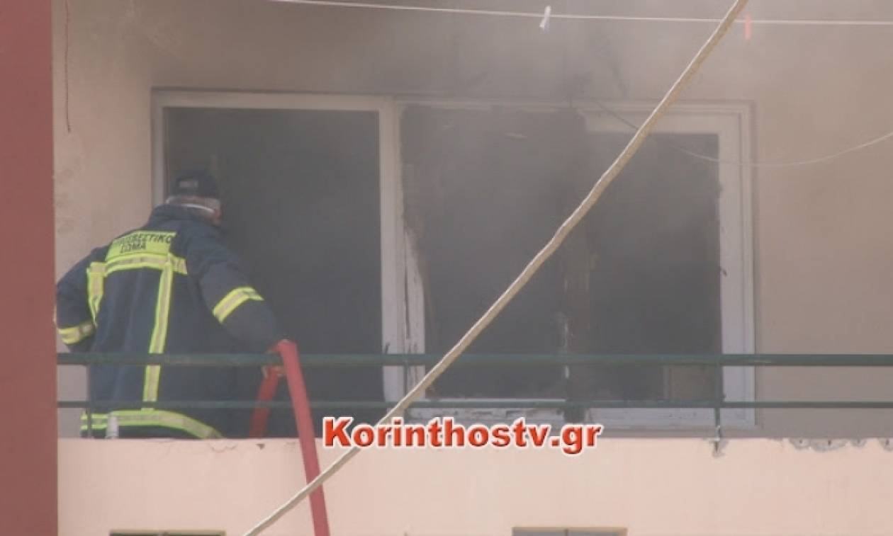 Τραγωδία στην Κόρινθο: Κάηκε ζωντανός μέσα στο διαμέρισμά του (vid)